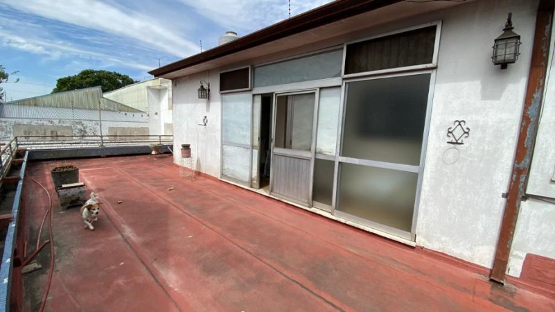 VENTA PH EN BERNAL OESTE!!. VIEJO BUENO N°451