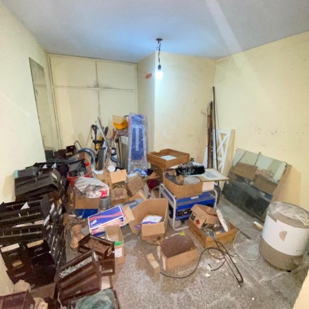 VENTAL LOCAL COMERCIAL. MONTEVIDEO N°992 BERNAL OESTE