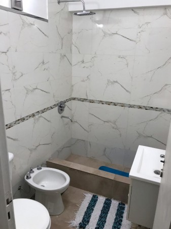 VENTA CASA DE 4 AMB REFACCIONADA. QUILMES O.