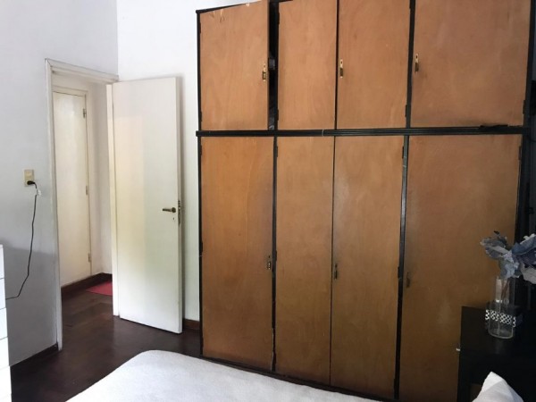 VENTA CASA DE 4 AMB REFACCIONADA. QUILMES O.