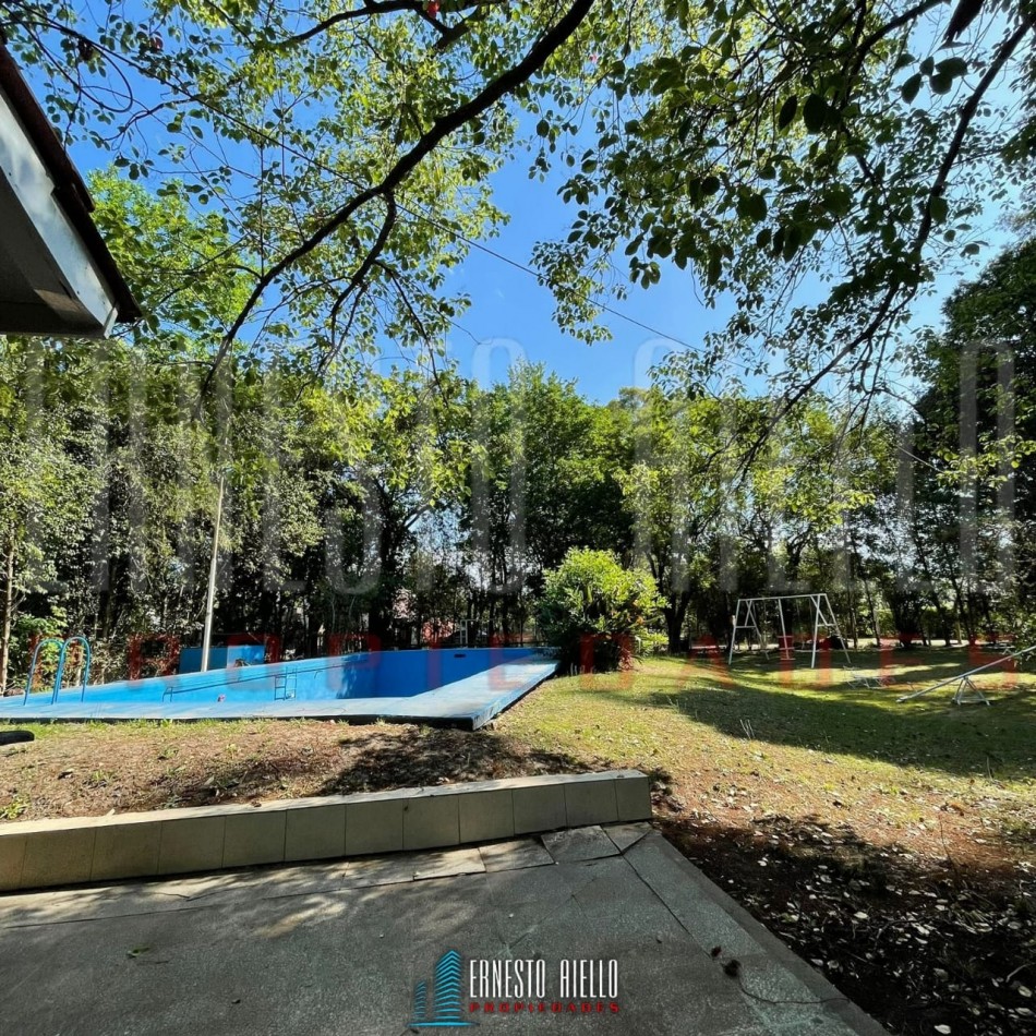 VENTA HERMOSA CASA QUINTA, 2700 MTS2 EN EL PATO.