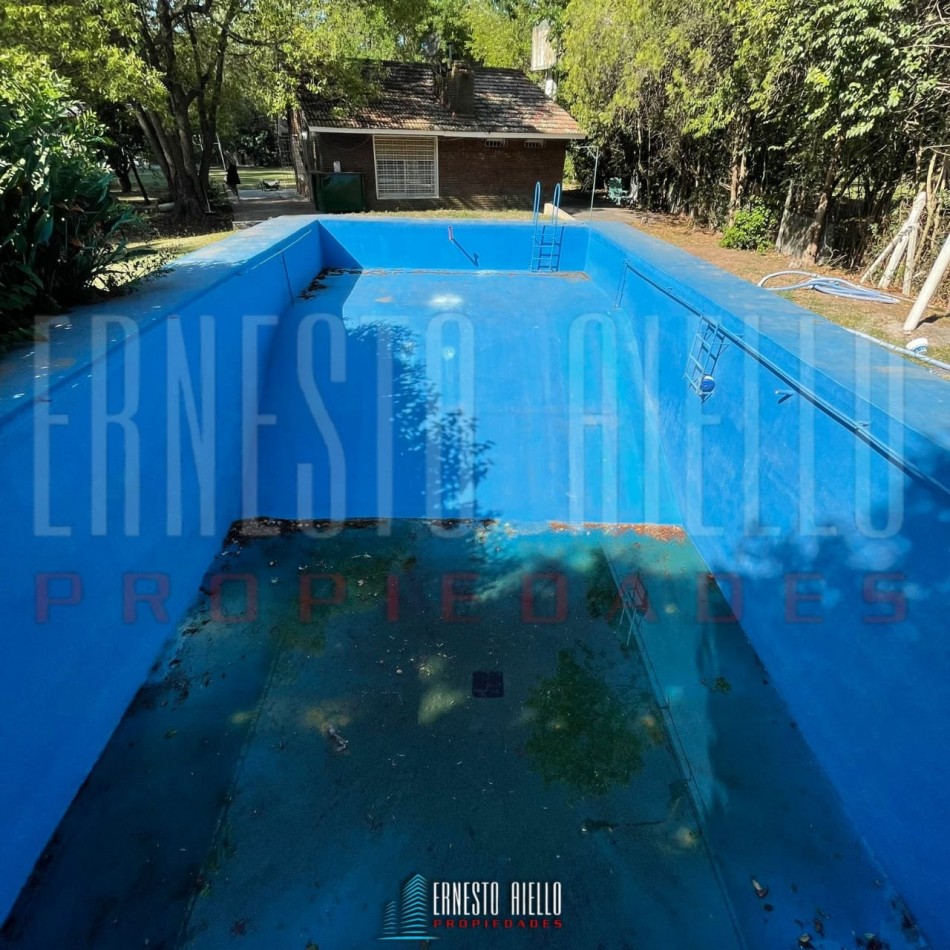 VENTA HERMOSA CASA QUINTA, 2700 MTS2 EN EL PATO.