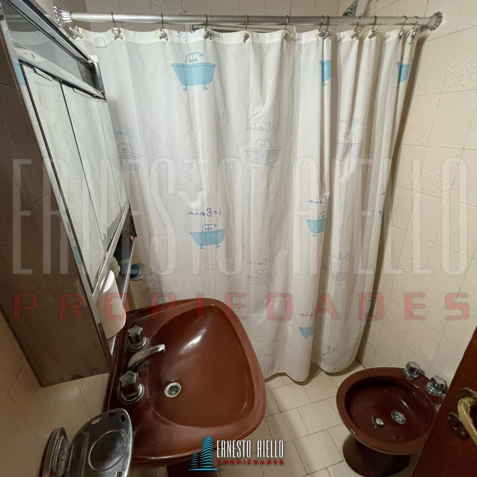 VENTA HERMOSA CASA QUINTA, 2700 MTS2 EN EL PATO.