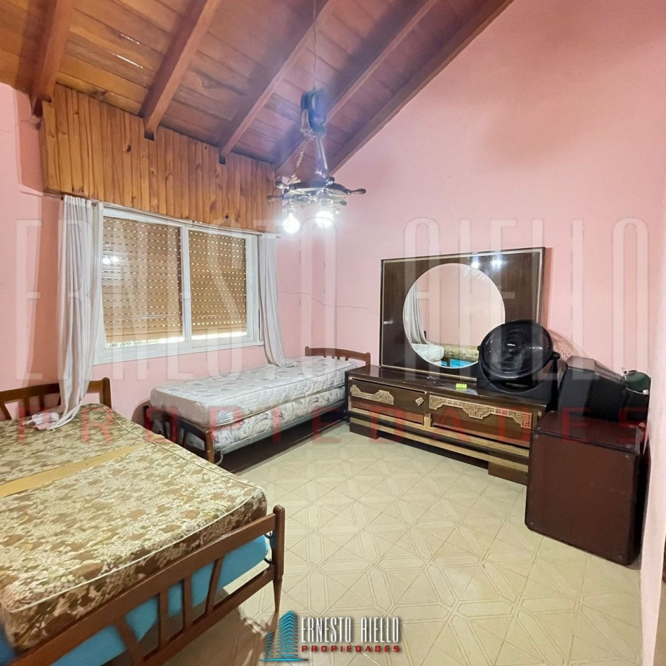 VENTA HERMOSA CASA QUINTA, 2700 MTS2 EN EL PATO.