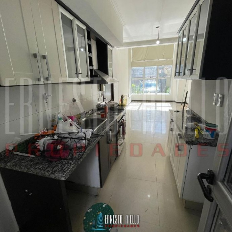 VENTA HERMOSO LOFT 2 AMBIENTES, QUILMES CENTRO. 