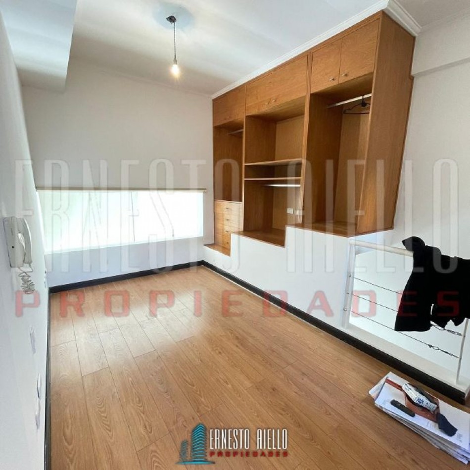 VENTA HERMOSO LOFT 2 AMBIENTES, QUILMES CENTRO. 