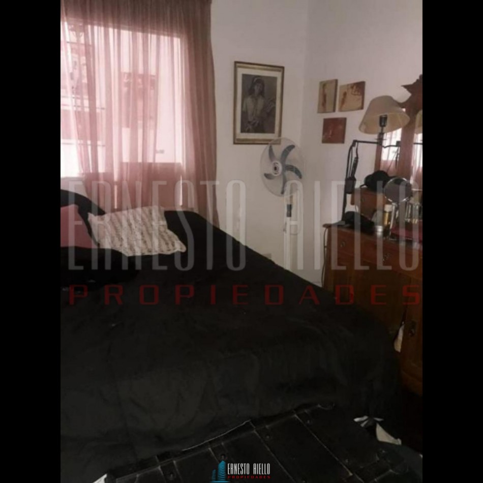 VENTA COMODA CASA 3 AMBIENTES EN LOS ROBLES AL 100. DON BOSCO