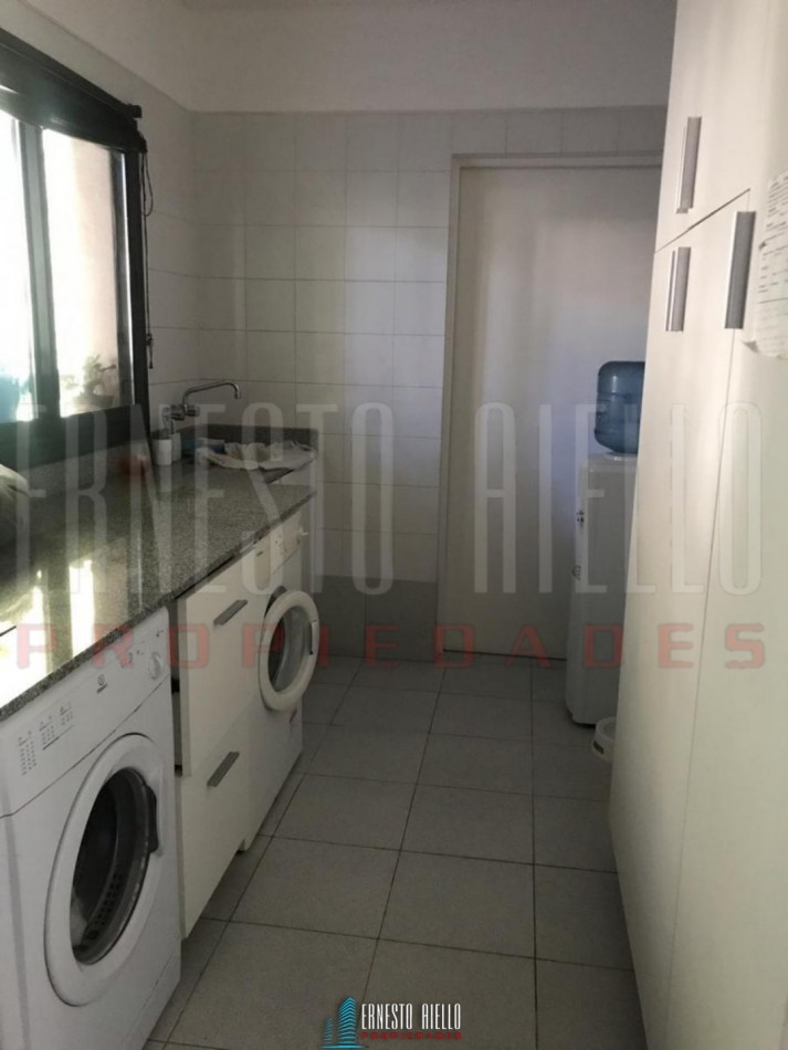 VENTA HERMOSA CASA 5 AMBIENTES EN ABRIL CLUB DE CAMPO, HUDSON. 