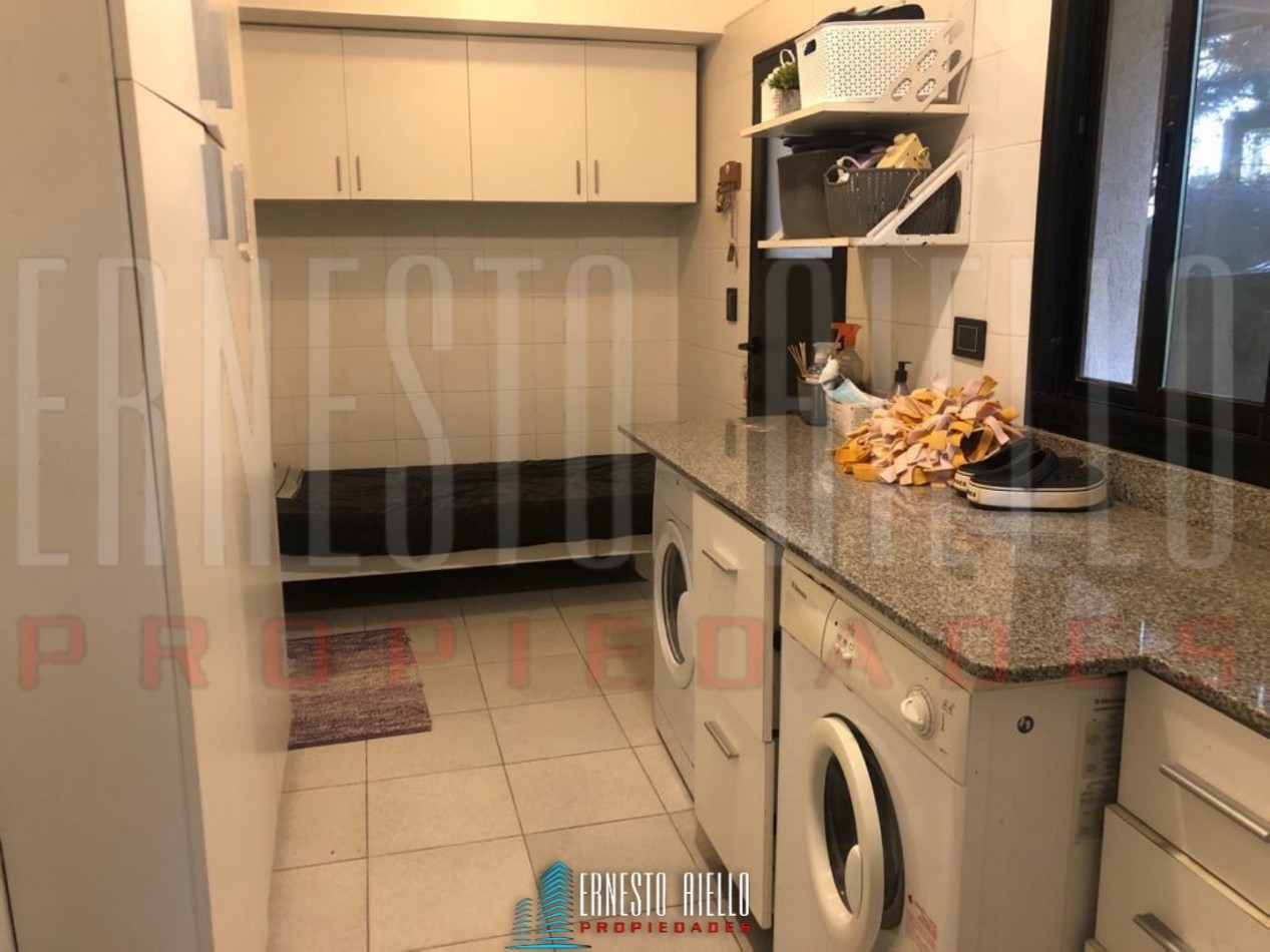 VENTA HERMOSA CASA 5 AMBIENTES EN ABRIL CLUB DE CAMPO, HUDSON. 