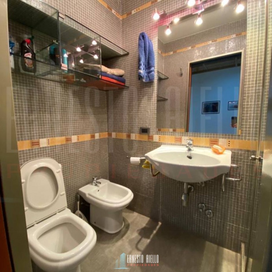 ALQUILER EXCELENTE GALPON/GARAGE UNIDAD FUNCIONAL EN PLANTA BAJA, QUILMES OESTE. 