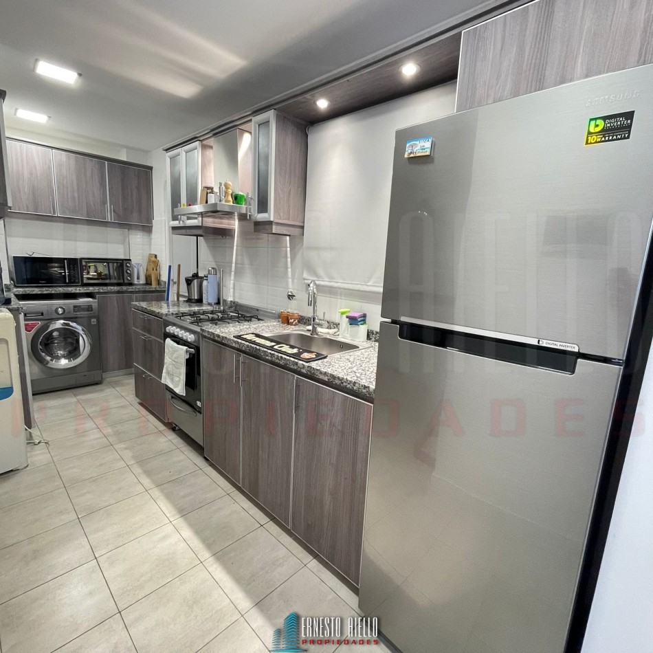 VENTA SEMIPISO 3 AMBIENTES, QUILMES. 