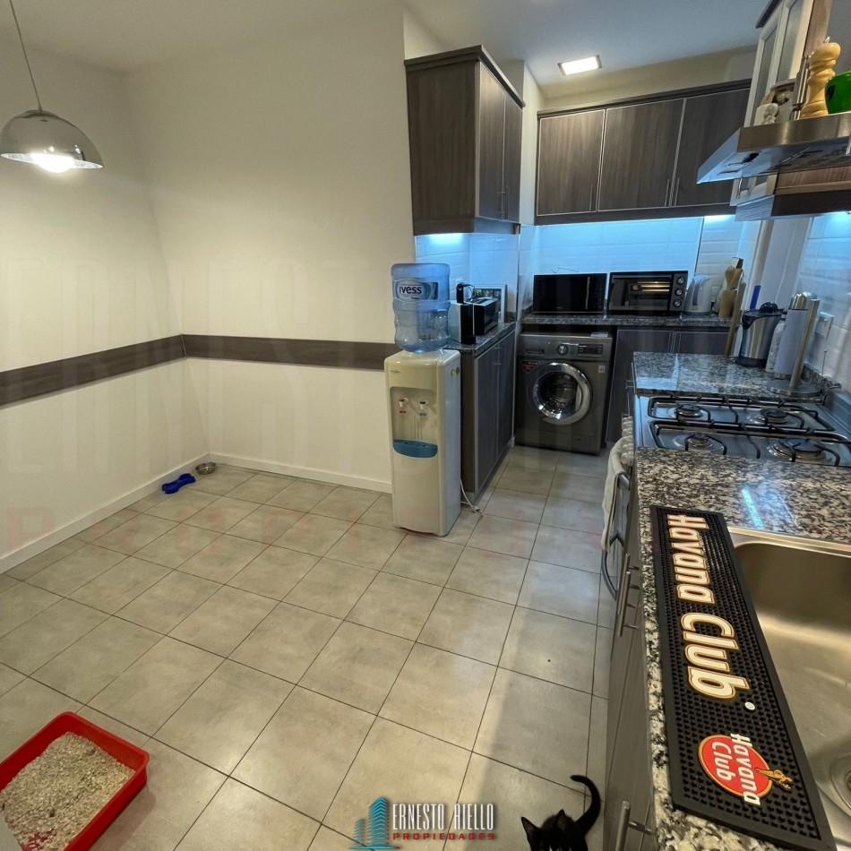 VENTA SEMIPISO 3 AMBIENTES, QUILMES. 