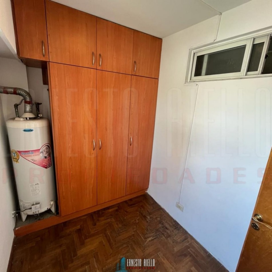 VENTA DPTO 3 AMBIENTES CON DEPENDENCIA DE SERVICIO. QUILMES CENTRO
