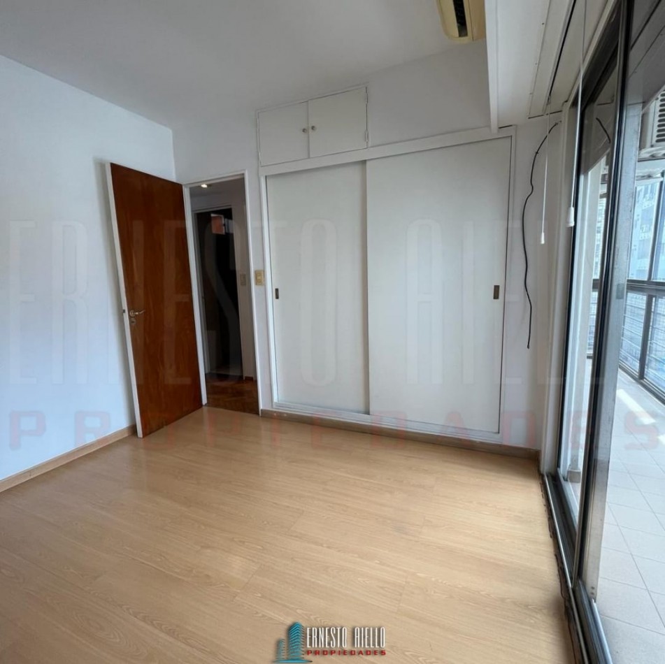 VENTA DPTO 3 AMBIENTES CON DEPENDENCIA DE SERVICIO. QUILMES CENTRO