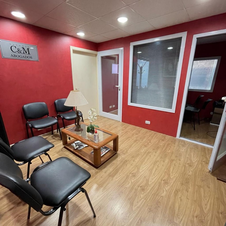 VENTA OFICINA DE 35M2 EN QUILMES CENTRO.