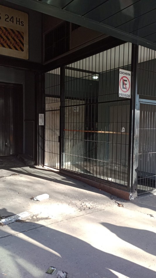 VENTA OFICINA DE 35M2 EN QUILMES CENTRO.