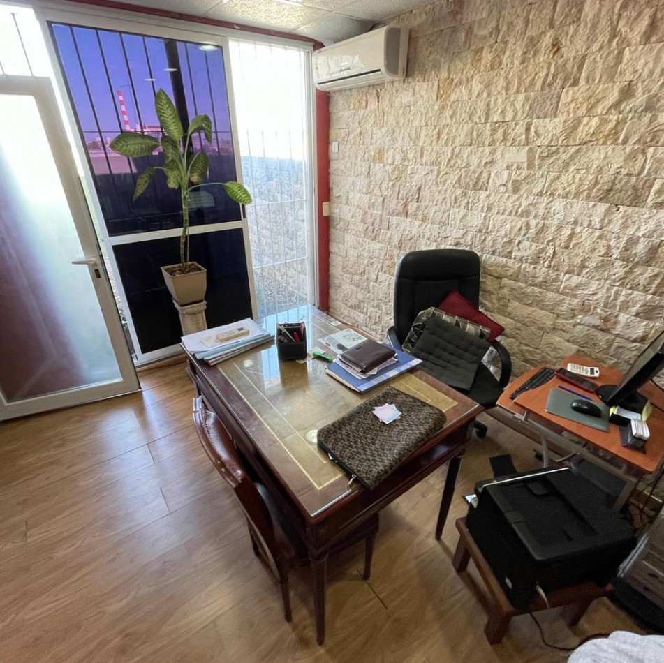 VENTA OFICINA DE 35M2 EN QUILMES CENTRO.