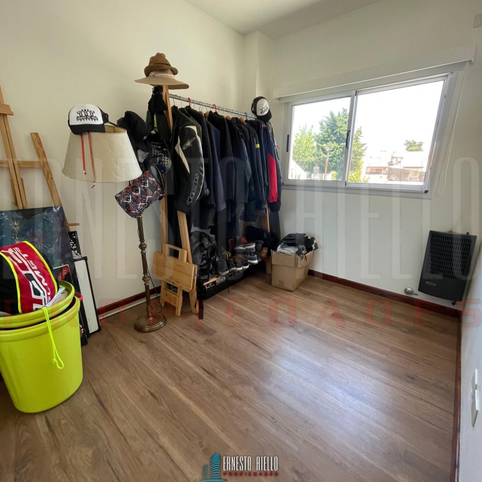 VENTA SEMIPISO 3 AMBIENTES, QUILMES. 