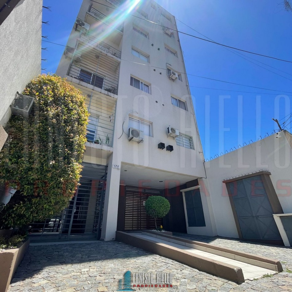 VENTA SEMIPISO 3 AMBIENTES, QUILMES. 