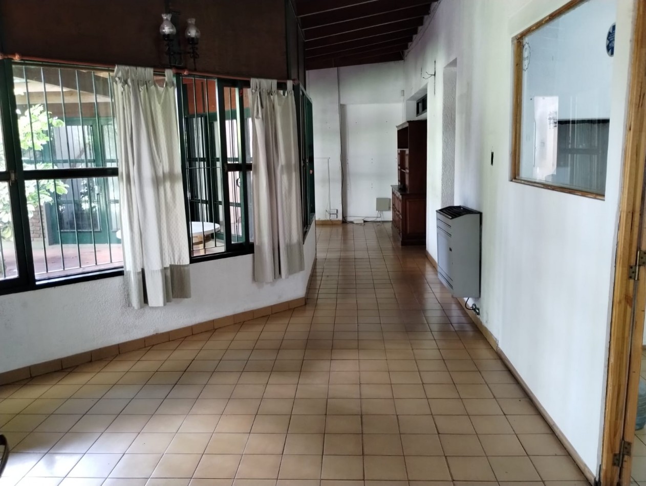 VENTA CASA 5 MBIENTES USO PROFESIONAL, QUILMES.