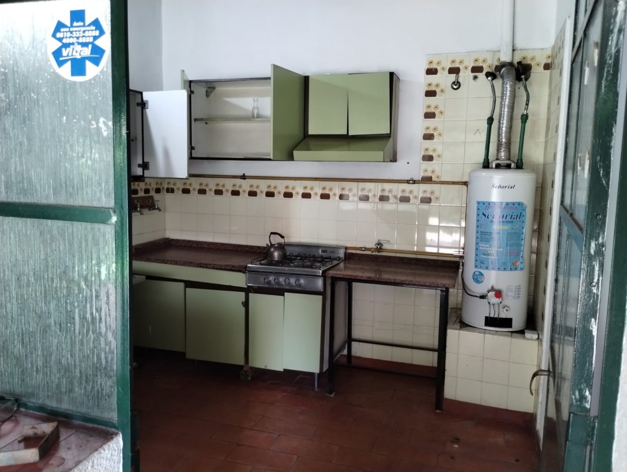 VENTA CASA 5 MBIENTES USO PROFESIONAL, QUILMES.