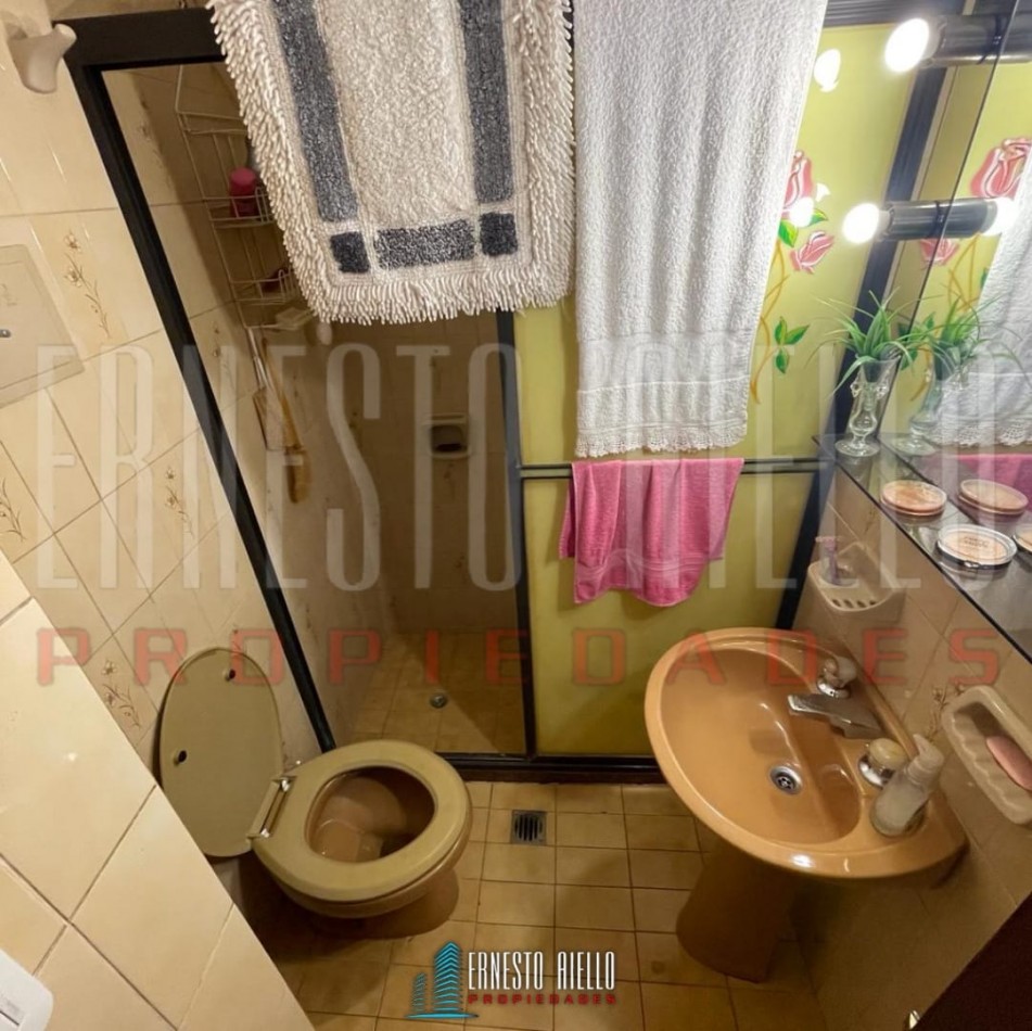 VENTA CHALET 3 AMBIENTES CON GARAGE, QUILMES OESTE. ¡IDEAL INVERSOR!