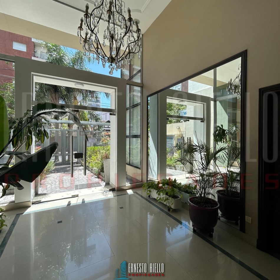 Alquiler excelente piso 4 amb en Olavarria 107. Quilmes centro.