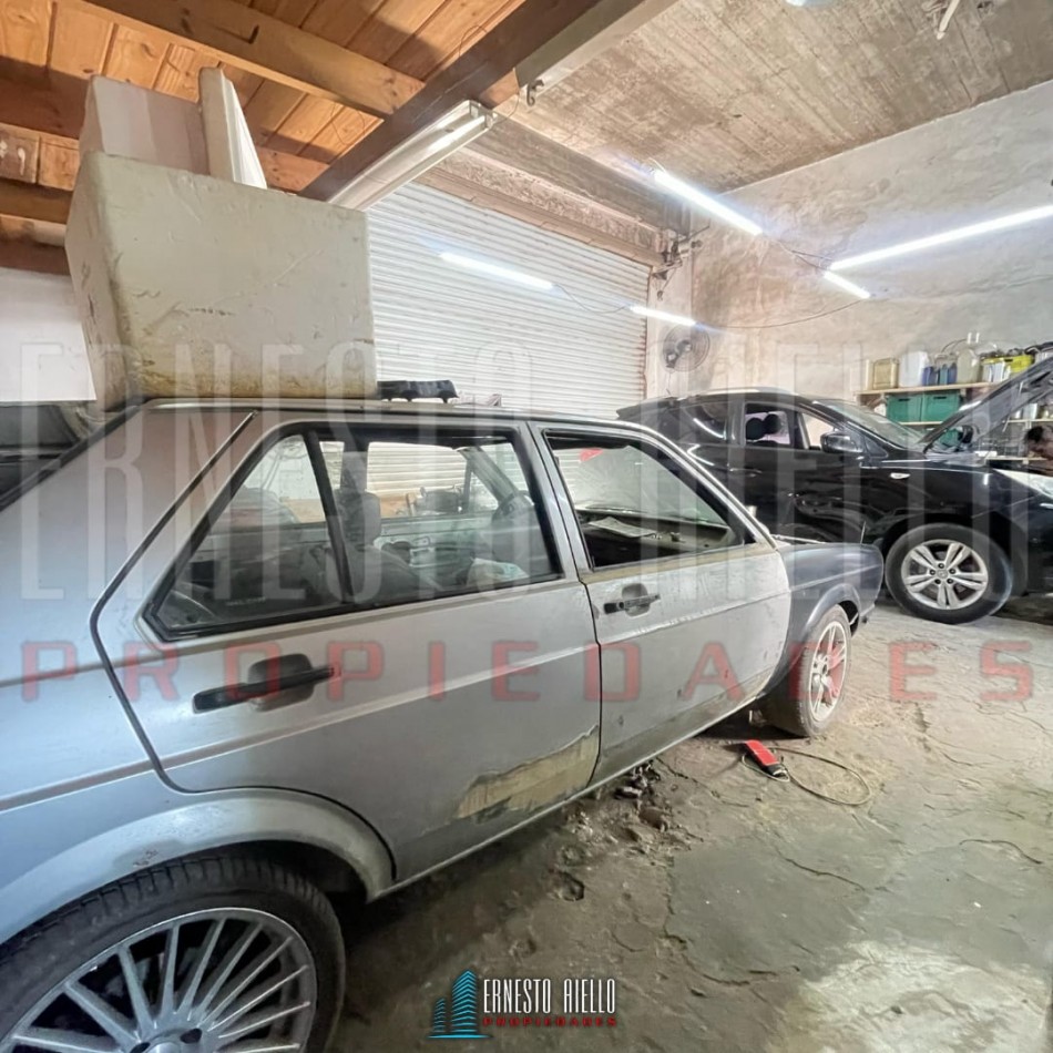 VENTA GALPON + DEPTO 3 AMBIENTES CON TERRAZA EN PLANTA ALTA.