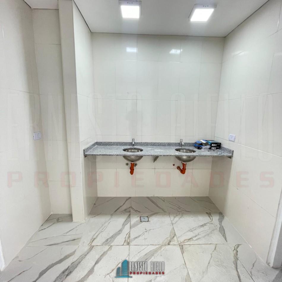 ALQUILER INCREIBLE LOCAL A ESTRENAR EN QUILMES.