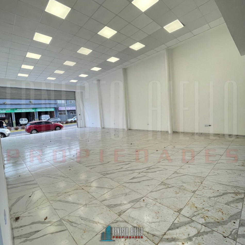 ALQUILER INCREIBLE LOCAL A ESTRENAR EN QUILMES.