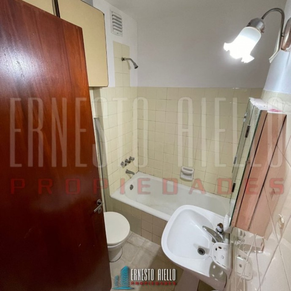 MONOAMBIENTE EN VENTA, QUILMES CENTRO.