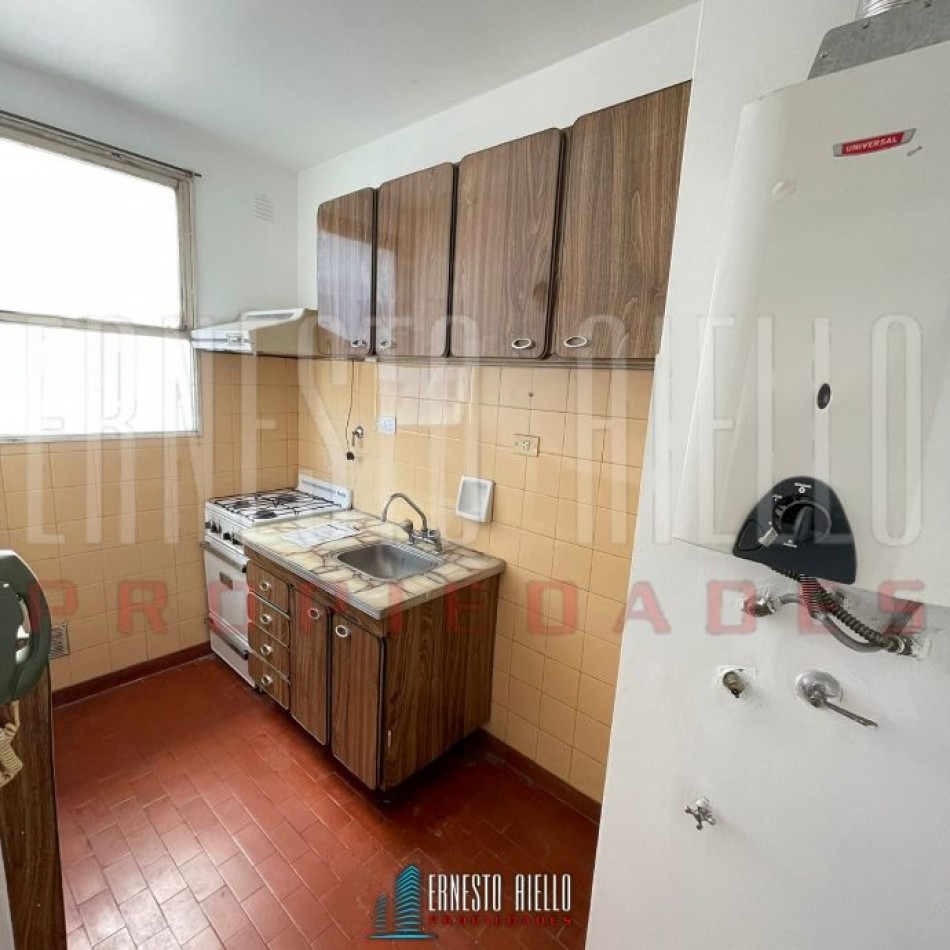 MONOAMBIENTE EN VENTA, QUILMES CENTRO.