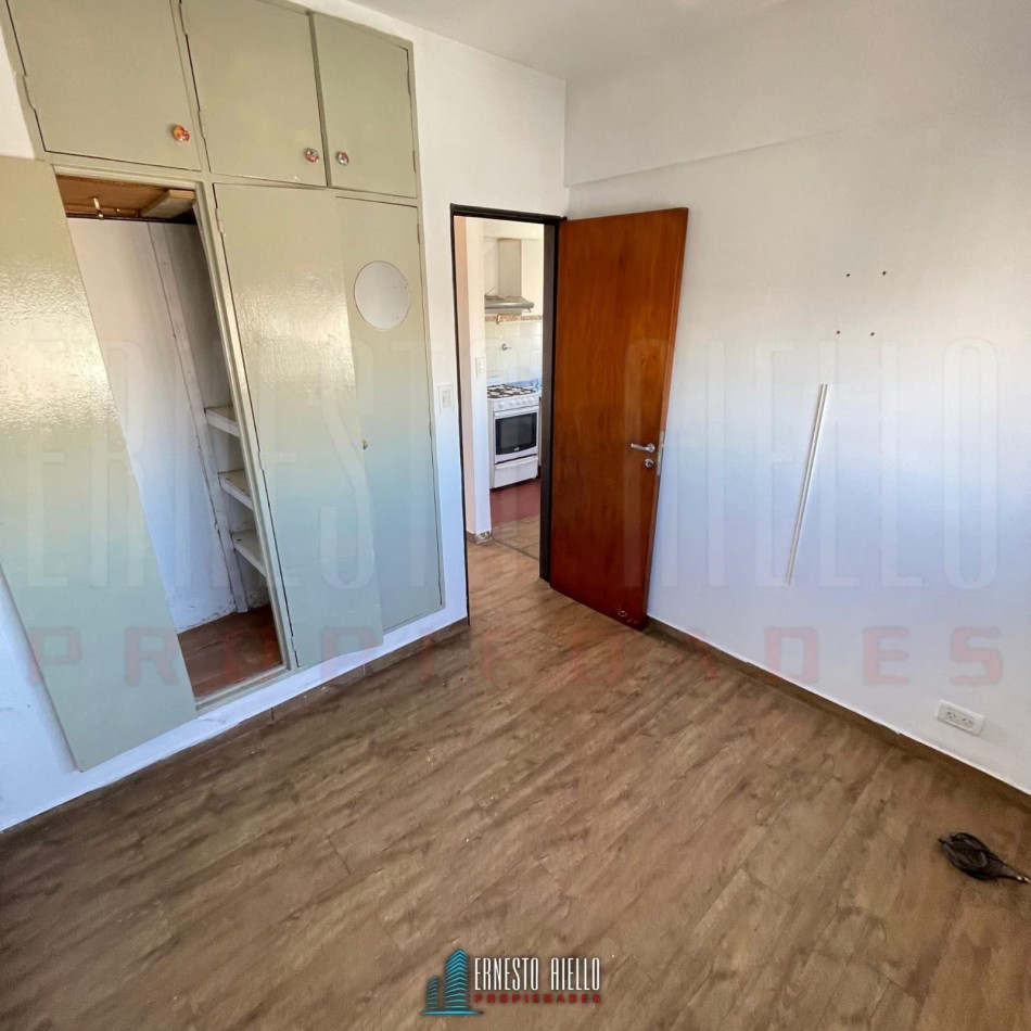 VENTA DEPARTAMENTO 2 AMBIENTES, QUILMES CENTRO.