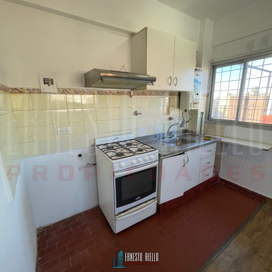 VENTA DEPARTAMENTO 2 AMBIENTES, QUILMES CENTRO.