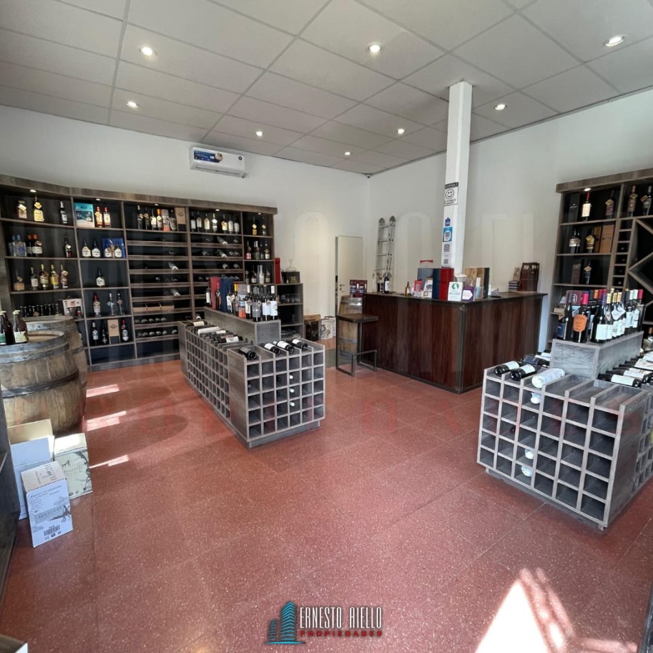 ALQUILER LOCAL COMERCIAL SUP TOT: 67m2 EN ESQUINA, BERNAL CENTRO.