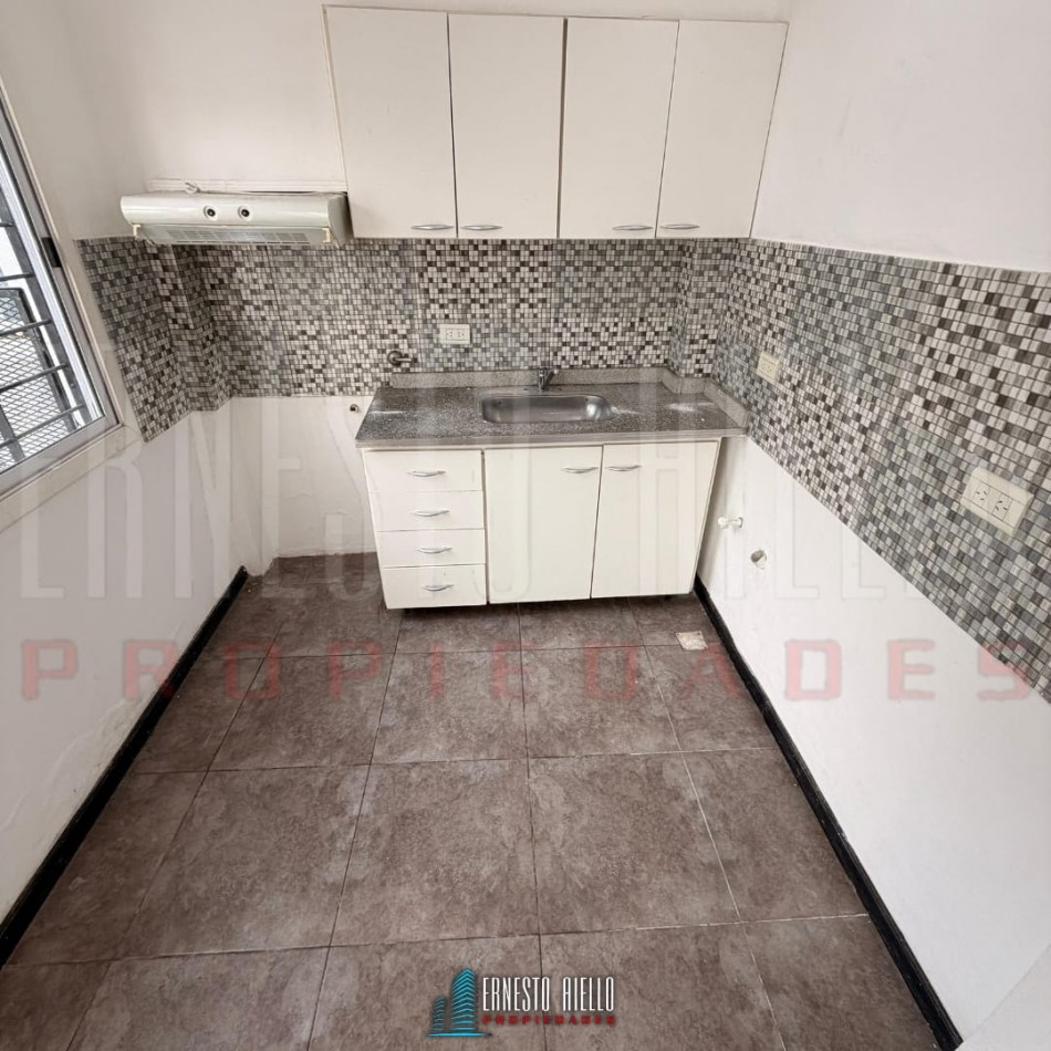 ALQUILER DEPARTAMENTO 3 AMBIENTES. OPORTUNIDAD. BERNAL OESTE