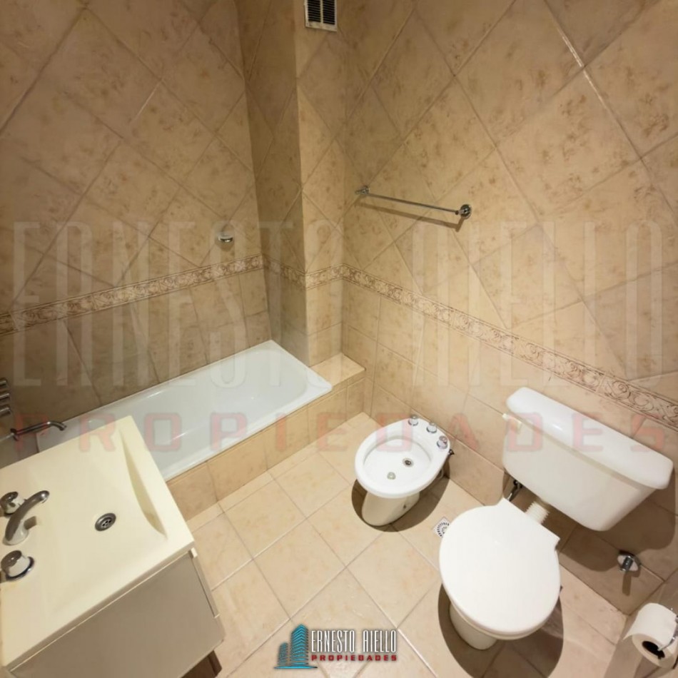 ¡VENTA DEPARTAMENTO 2 AMB. OPORTUNIDAD EN WILDE CENTRO!