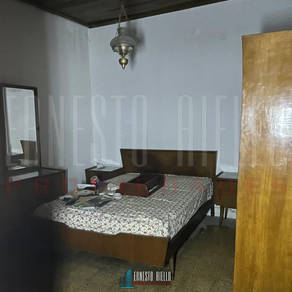 VENTA PH 3 AMBIENTES OPORTUNIDAD EN AVELLANEDA A REFACCIONAR.