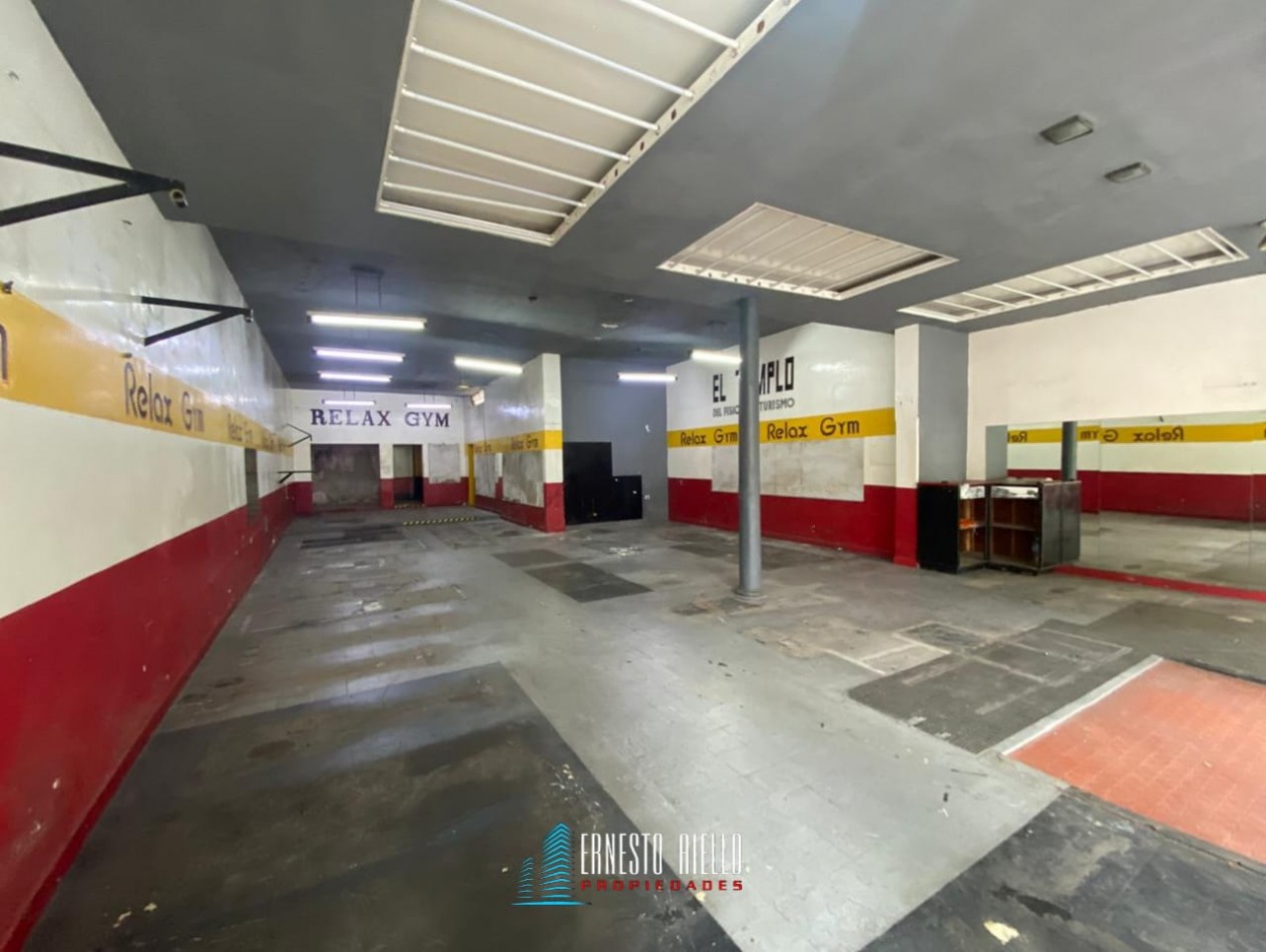 ¡ALQUILER LOCAL COMERCIAL EN PLENO CENTRO DE QUILMES!