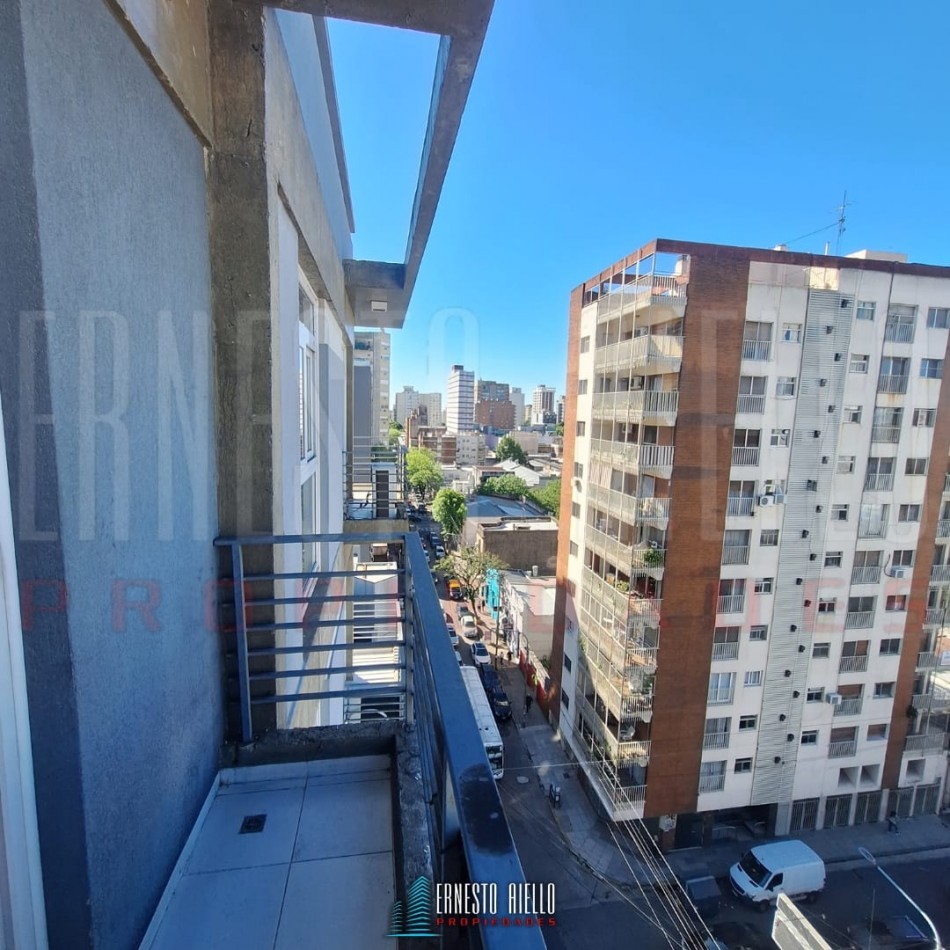 ALQUILER MONOAMBIENTE OFICINA/ CONSULTORIO APTO PROFESIONAL, QUILMES CENTRO.