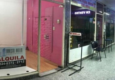 VENTA LOCAL EN GALERIA LA FRANCESA. QUILMES CENTRO