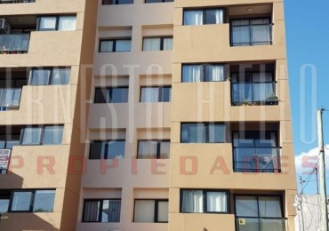 VENTA AMPLIO DEPTO 2 AMBIENTES EN MAR DEL PLATA, ZONA COMERCIAL