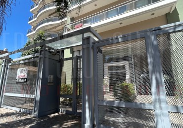 Alquiler excelente piso 4 amb en Olavarria 107. Quilmes centro.