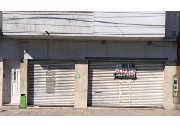 VENTA LOCAL DE 242 M2 TOTALES CON VIVIENDA EN PLANTA ALTA, QUILMES OESTE.