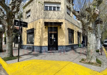 ALQUILER LOCAL COMERCIAL SUP TOT: 67m2 EN ESQUINA, BERNAL CENTRO.