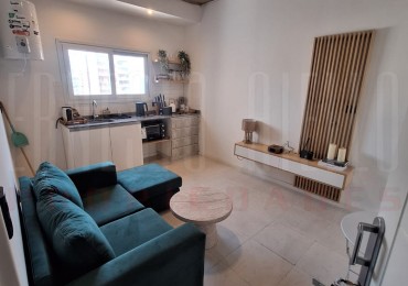 VENTA DEPARTAMENTO AMOBLADO DOS AMBIENTES CON BALCON EN QUILMES CENTRO.